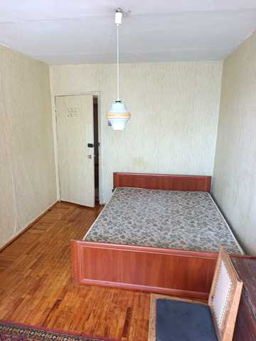 Голосіївський просп. (40-річчя Жовтня), 9