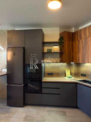 Берестейський просп. (Перемоги), 11 к3