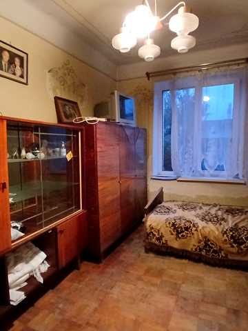 Варшавська вул., 167