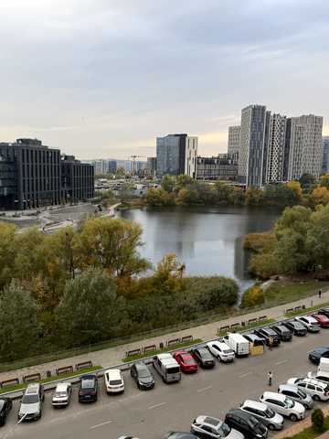 Дніпровська набережна вул., 20-А