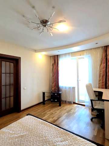 Миру просп., 7