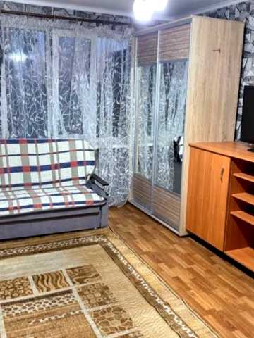 Транспортна вул., 8