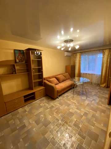 Козацька вул., 32