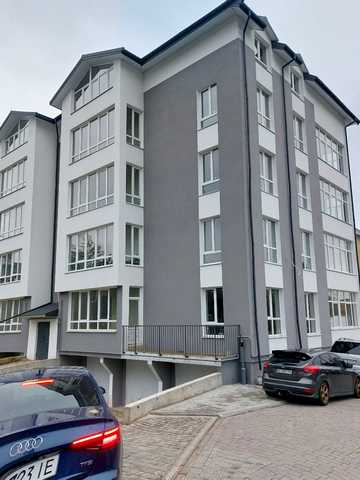 Академіка Івана Крип'якевича вул., 4