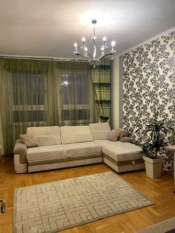 Шота Руставелі вул., 44