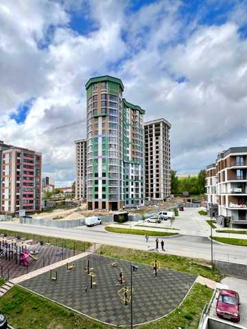 Підволочиське шосе, 7