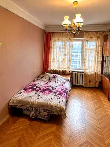 Володимиро-Либідська вул., 16