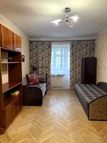Володимира Великого вул. (Артема), 5