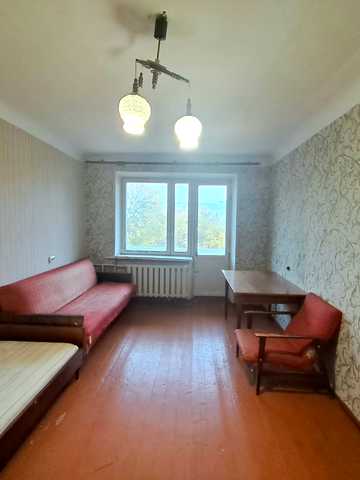Незалежності просп., 90-Г