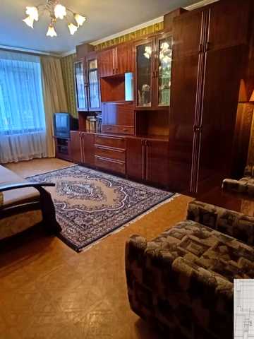 Космонавтів просп., 40Б