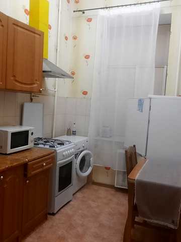 Саксаганського вул., 12-Б