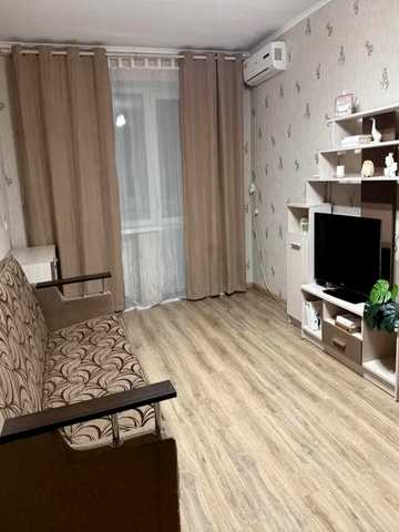 Олеся Гончара вул., 7