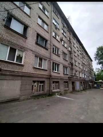 Кам'янська вул., 34