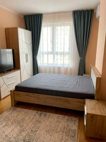 Олександра Мишуги вул., 2