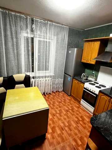 Драгоманова вул., 8