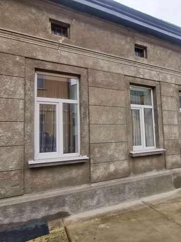 Зустрічна вул., 10