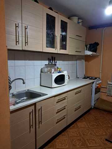 Вернадського вул., 1