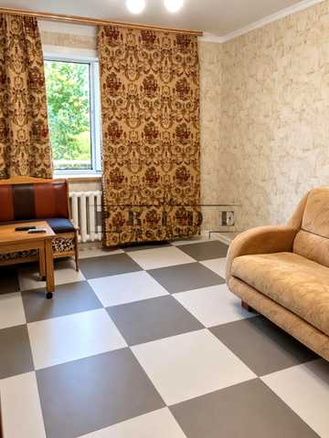 Академіка Вернадського бульв., 65