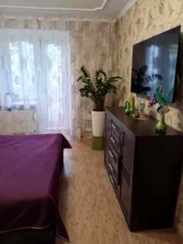 Бевза вул., 34