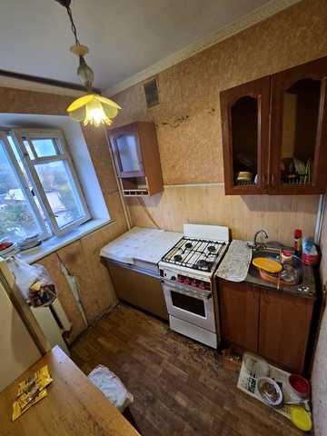 Андрея Шептицького вул., 10