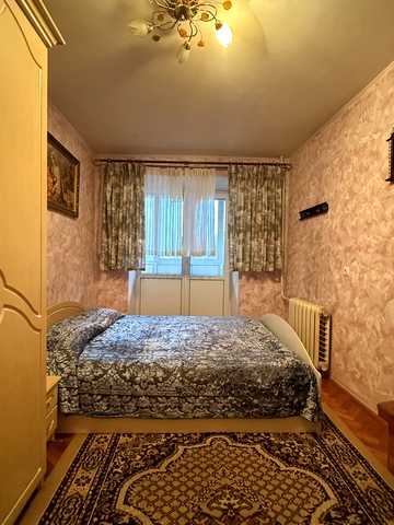 Гната Хоткевича вул., 44/4