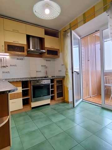 Миколи Садовського вул., 12