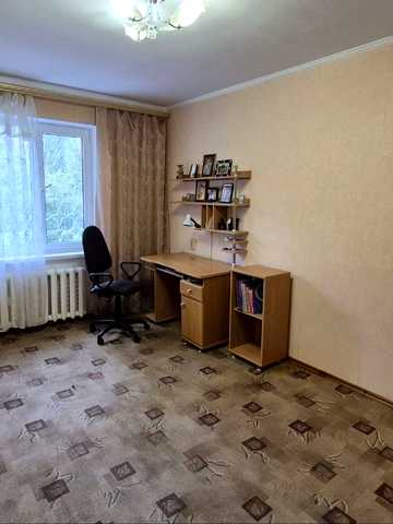 Князя Володимира Великого просп., 156