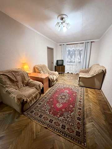 23 Серпня вул., 77