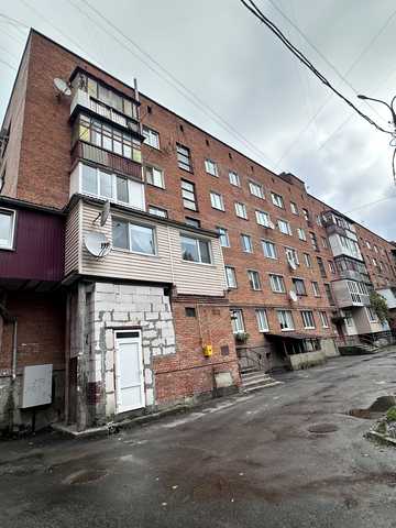 Романа Шухевича вул. (Курчатова), 13