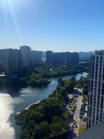 Дніпровська набережна вул., 20-А