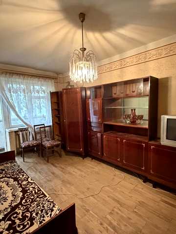 Небесної Сотні вул. (Івана Стасюка), 26