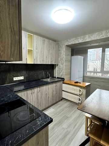 Братів Горобців вул. (Дмитра Кедріна), 49