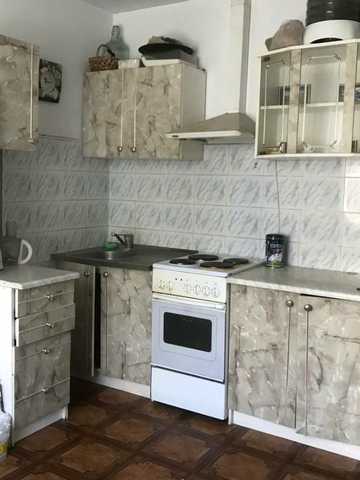 Роксоляни вул., 43