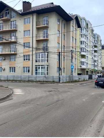 Черкаська вул., 20