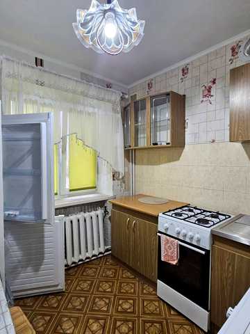 Покровська вул., 20а
