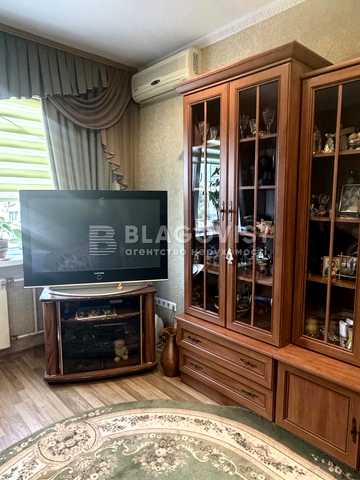 Петра Вершигори вул., 5а