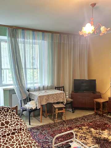 Соборності вул. (Доценка), 12