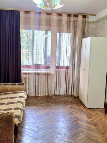 Леся Курбаса просп., 9-Ж