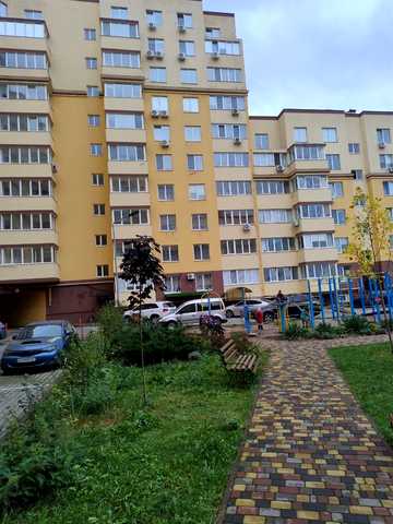 Бишівська вул., (Будинок 14)