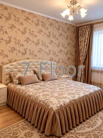 Миколи Лаврухіна вул., 7