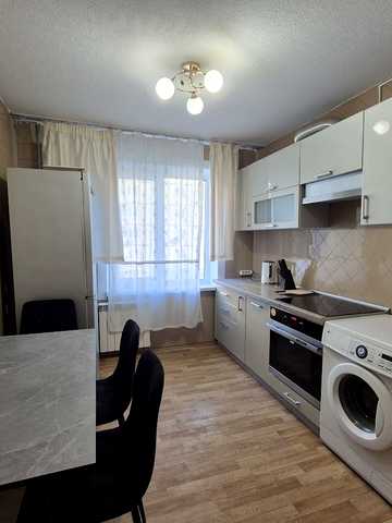 Олександра Поля просп. (Кірова), 26