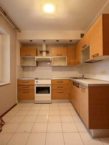 Братства Тарасівців вул. (Декабристів), 8