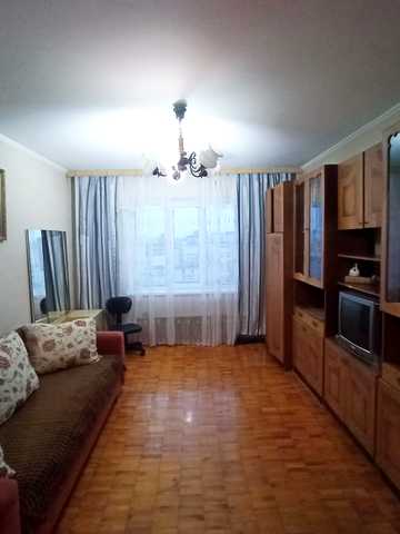 Володимира Висоцького бульв., 4