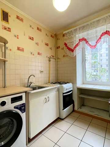 Холодногірська вул. (Горького), 31