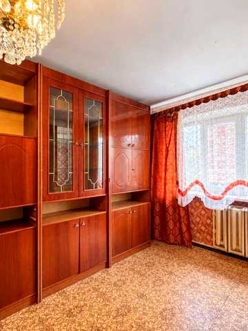 Іцхака Рабіна вул., 11
