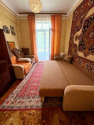 Вацлава Гавела бульв. (Івана Лепсе), 47/15