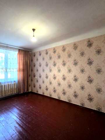 Криворізька вул., 26