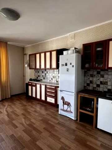Метрологічна вул., 62