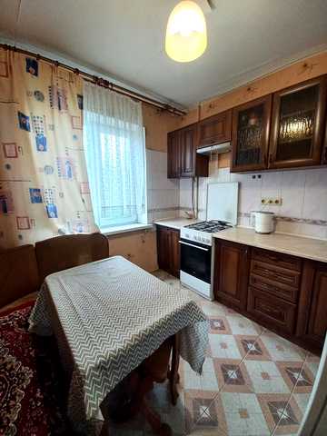 Володимира Івасюка просп. (Героїв Сталінграду), 50