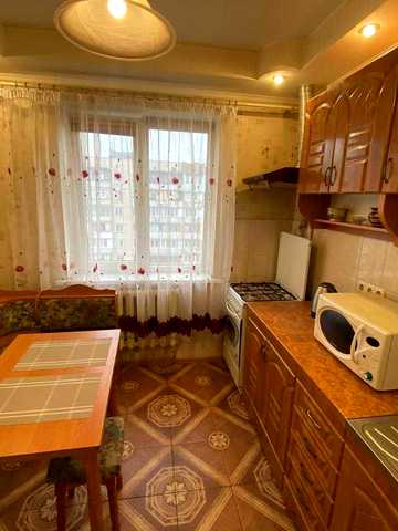 Володимира Івасюка просп. (Героїв Сталінграду), 42